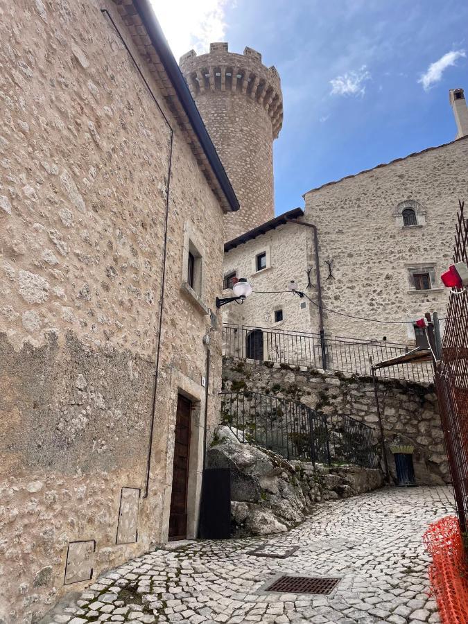 Villa Terra Della Baronia Santo Stefano Di Sessanio Exterior foto